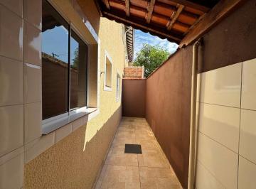 Casa · 52m² · 2 Quartos · 1 Vaga · Casa em Tude Bastos (Sítio do Campo), Praia Grande/SP de 52m² 2 quartos para locação R$ 2.200,00/mes