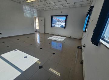 Comercial · 26m² · 1 Vaga · Sala em Centro, Vinhedo/SP de 26m² para locação R$ 1.600,00/mes