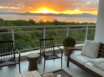 Apartamento · 254m² · 4 Quartos · 3 Vagas · Apartamento em Cachoeira do Bom Jesus, Florianópolis/SC de 254m² 4 quartos para locação R$ 18.900,00