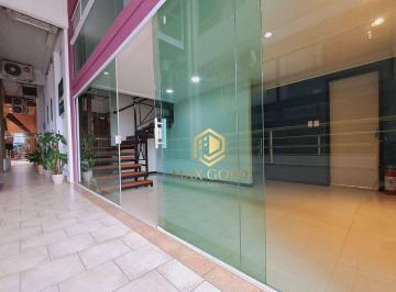 Comercial · 40m² · Sala em Centro, Taubaté/SP de 40m² para locação R$ 1.700,00/mes