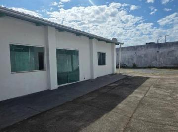 Casa · 70m² · 2 Quartos · 2 Vagas · Casa em Meia Praia, Navegantes/SC de 70m² 2 quartos para locação R$ 2.700,00/mes
