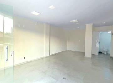 Comercial · 38m² · Sala em Meia Praia, Navegantes/SC de 38m² para locação R$ 2.650,00/mes
