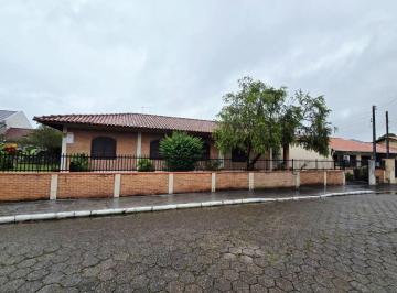 Casa · 201m² · 3 Quartos · Casa em , Penha/SC de 201m² 3 quartos para locação R$ 5.200,00/mes