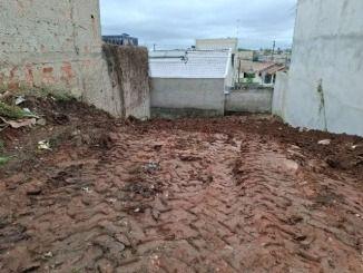 Terreno · 108m² · Terreno em Xaxim, Curitiba/PR de 0m² à venda por R$ 200.000,00