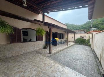 Casa · 360m² · 3 Quartos · 1 Vaga · Casa em Engenho Pequeno, São Gonçalo/RJ de 0m² 3 quartos à venda por R$ 350.000,00