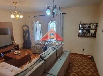 Casa · 180m² · 3 Quartos · 4 Vagas · Casa em Vila Tatetuba, São José dos Campos/SP de 180m² 3 quartos à venda por R$ 720.000,00