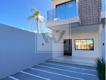 Casa · 136m² · 3 Quartos · 2 Vagas · Sobrado em , Itapema/SC de 136m² 3 quartos à venda por R$ 740.000,00
