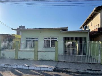 Casa · 4 Quartos · 3 Vagas · Casa em Cordeiros, Itajaí/SC de 0m² 4 quartos à venda por R$ 650.000,00