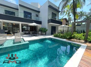 Casa · 450m² · 6 Quartos · 4 Vagas · Casa em Centro, Bertioga/SP de 450m² 6 quartos à venda por R$ 12.800.000,00