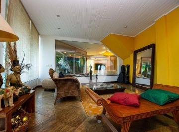 Casa · 300m² · 3 Quartos · 4 Vagas · Casa em Piratininga, Niterói/RJ de 300m² 3 quartos à venda por R$ 2.300.000,00