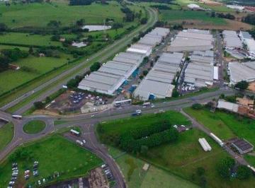 Terreno · 490000m² · Área em Centro, Jaguariúna/SP de 0m² à venda por R$ 49.400.000,00