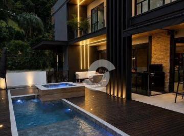 Casa · 335m² · 3 Quartos · 4 Vagas · Casa em Engenho do Mato, Niterói/RJ de 335m² 3 quartos à venda por R$ 3.600.000,00