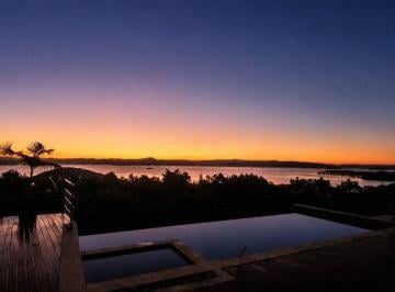 Casa · 600m² · 3 Quartos · 4 Vagas · Casa em João Paulo, Florianópolis/SC de 600m² 3 quartos à venda por R$ 7.000.000,00