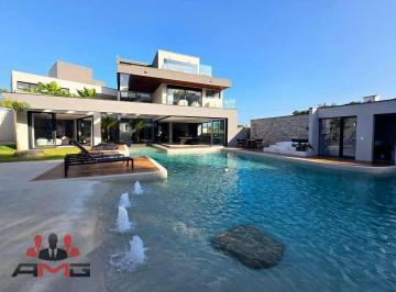 Casa · 945m² · 8 Quartos · 9 Vagas · Casa em Centro, Bertioga/SP de 945m² 8 quartos à venda por R$ 29.900.000,00