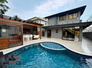 Casa · 360m² · 6 Quartos · 4 Vagas · Casa em Centro, Bertioga/SP de 360m² 6 quartos à venda por R$ 6.500.000,00