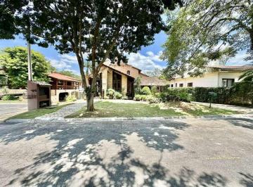 Casa · 300m² · 4 Quartos · 12 Vagas · Casa em Nova Higienópolis, Jandira/SP de 300m² 4 quartos à venda por R$ 2.950.000,00