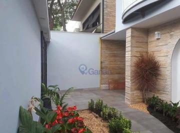 Casa · 200m² · 3 Quartos · 6 Vagas · Sobrado em Vila Nova Conceição, São Paulo/SP de 200m² 3 quartos à venda por R$ 5.500.000,00