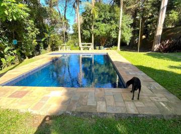 Casa · 400m² · 4 Quartos · 8 Vagas · Casa em Chácaras do Peroba, Jandira/SP de 400m² 4 quartos à venda por R$ 2.500.000,00