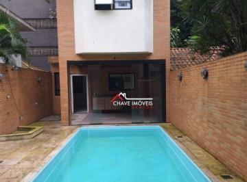 Casa · 300m² · 6 Quartos · 6 Vagas · Sobrado em Gonzaga, Santos/SP de 300m² 6 quartos à venda por R$ 4.500.000,09