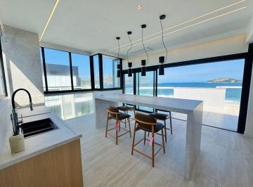 Apartamento · 540m² · 7 Quartos · 2 Vagas · Cobertura em Camboinhas, Niterói/RJ de 540m² 7 quartos à venda por R$ 22.000.000,00