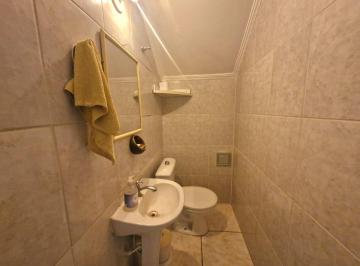IMG_20260607_105435_000.jpeg · Elegante casa para venda em Vila Carbone com 4 quartos, sendo 2 suítes, 138m² - samuelmisiuk#PZQAL