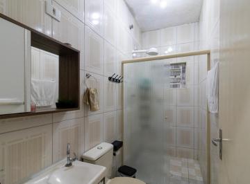 3853eb83-81e3-4f07-89d3-3499b8469397 · Confortável casa para venda em Jardim Maristela com 2 quartos, 52m²