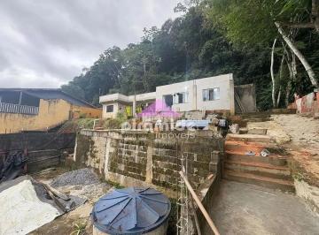 Casa · 180m² · 3 Quartos · 2 Vagas · Casa em Centro, Caraguatatuba/SP de 180m² 3 quartos à venda por R$ 450.000,00