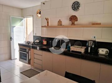 Casa · 140m² · 6 Quartos · 4 Vagas · Casa em Maria Paula, Niterói/RJ de 140m² 6 quartos à venda por R$ 530.000,00