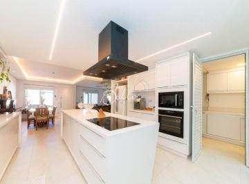 Casa · 120m² · 3 Quartos · 2 Vagas · Casa à venda - em Parolin