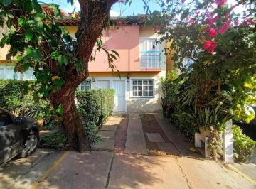 Casa · 90m² · 3 Quartos · 2 Vagas · Casa em Jardim Guerreiro, Cotia/SP de 90m² 3 quartos à venda por R$ 420.000,00