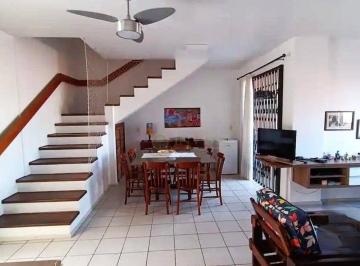 Apartamento · 137m² · 4 Quartos · 2 Vagas · Apartamento em Ingleses do Rio Vermelho, Florianópolis/SC de 137m² 4 quartos à venda por R$ 1.100.00