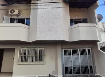 Casa · 134m² · 3 Quartos · 2 Vagas · Sobrado em Centro, Itajaí/SC de 134m² 3 quartos à venda por R$ 1.170.000,00