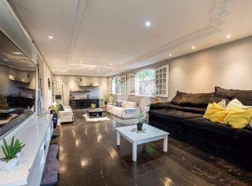 Casa · 354m² · 7 Quartos · 6 Vagas · Casa em Fonseca, Niterói/RJ de 354m² 7 quartos à venda por R$ 1.150.000,00
