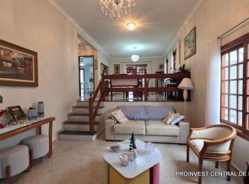 Casa · 273m² · 3 Quartos · 2 Vagas · Casa em Parque Paulistano, Cotia/SP de 273m² 3 quartos à venda por R$ 1.150.000,00