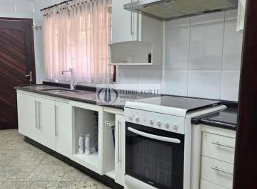 Casa · 303m² · 3 Quartos · 3 Vagas · Casa em Chácara Seis de Outubro, São Paulo/SP de 303m² 3 quartos à venda por R$ 1.100.000,00