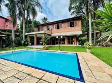 Casa · 280m² · 4 Quartos · 6 Vagas · Casa em Vila Santo Antônio, Cotia/SP de 280m² 4 quartos à venda por R$ 1.990.000,00