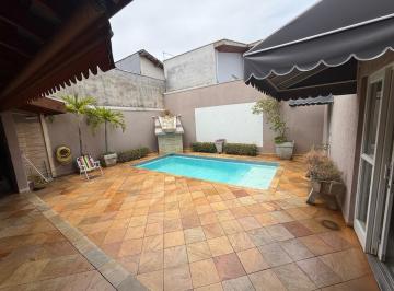 Casa · 330m² · 5 Quartos · 4 Vagas · Sobrado em Borda da Mata, Caçapava/SP de 330m² 5 quartos à venda por R$ 1.100.000,00