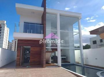Casa · 300m² · 4 Quartos · 4 Vagas · Casa em Massaguaçu, Caraguatatuba/SP de 300m² 4 quartos à venda por R$ 1.500.000,00