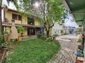 Casa · 500m² · 6 Quartos · 6 Vagas · Sobrado em Vila Operária, Itajaí/SC de 500m² 6 quartos à venda por R$ 2.100.000,00