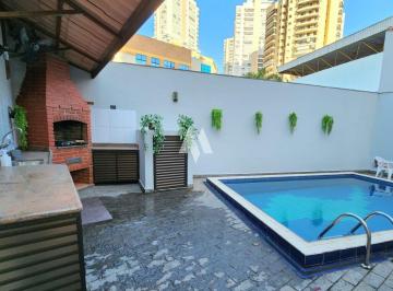 Casa · 250m² · 3 Quartos · 2 Vagas · Casa em Ponta da Praia, Santos/SP de 250m² 3 quartos à venda por R$ 1.900.000,00