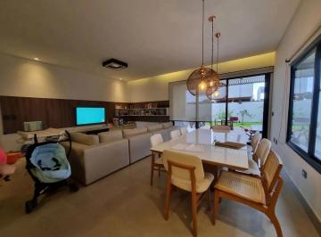 Casa · 230m² · 3 Quartos · 4 Vagas · Casa em Jardim Bela Vista, São José dos Campos/SP de 230m² 3 quartos à venda por R$ 2.200.000,00