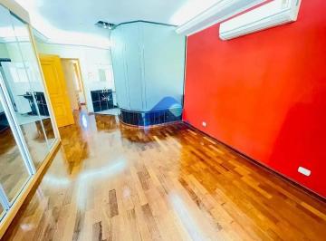 Casa · 337m² · 4 Quartos · 4 Vagas · Sobrado em Vila Zezé, Jacareí/SP de 337m² 4 quartos à venda por R$ 2.200.000,00