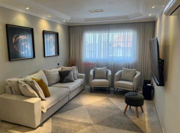Casa · 220m² · 4 Quartos · 6 Vagas · Casa em Jardim Santa Mena, Guarulhos/SP de 220m² 4 quartos à venda por R$ 1.150.000,00