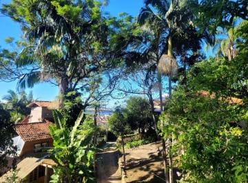 Casa · 195m² · 3 Quartos · 5 Vagas · Casa em Lagoa da Conceição, Florianópolis/SC de 195m² 3 quartos à venda por R$ 1.950.000,00
