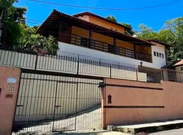 Casa · 400m² · 4 Quartos · 5 Vagas · Casa em Pendotiba, Niterói/RJ de 400m² 4 quartos à venda por R$ 950.000,00