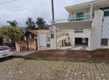 Casa · 280m² · 4 Quartos · 5 Vagas · Casa em Trindade, Florianópolis/SC de 280m² 4 quartos à venda por R$ 1.500.000,00