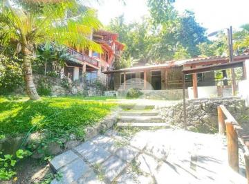 Casa · 314m² · 5 Quartos · 4 Vagas · Casa em Itacoatiara, Niterói/RJ de 314m² 5 quartos à venda por R$ 1.950.000,00
