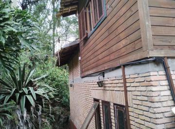 Casa · 230m² · 4 Quartos · Casa em Córrego Grande, Florianópolis/SC de 230m² 4 quartos à venda por R$ 840.000,00