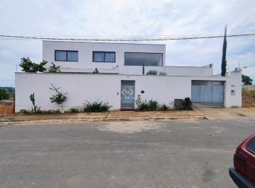 Casa · 350m² · 4 Quartos · 3 Vagas · Casa em Vila dos Ipês, Lagoa Santa/MG de 350m² 4 quartos à venda por R$ 1.100.000,00