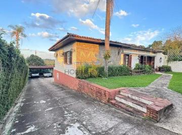 Casa · 300m² · 3 Quartos · 15 Vagas · Casa em Vila Santo Antônio, Cotia/SP de 300m² 3 quartos à venda por R$ 1.635.000,00